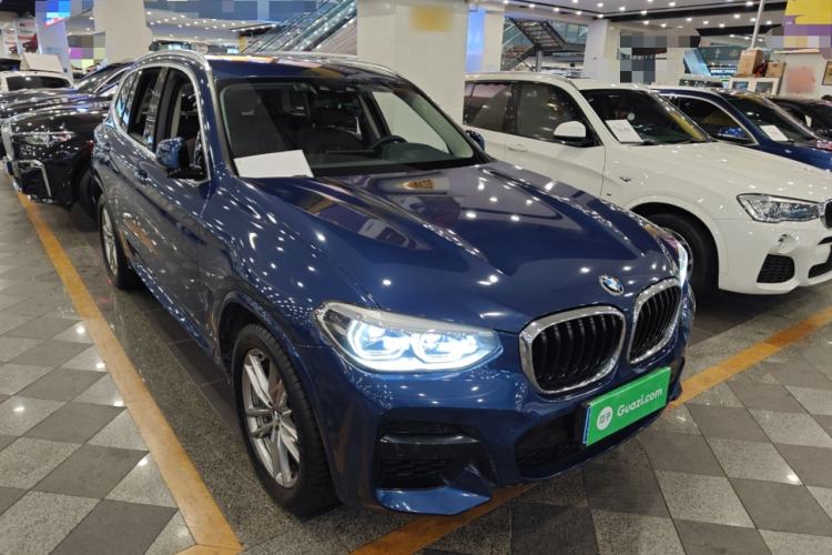 Used BMW X3 2019 xDrive25i M Sport Package Front Right 45 Deg