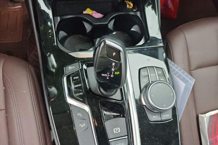 Used BMW X3 2019 xDrive25i Luxury Package Gear Lever