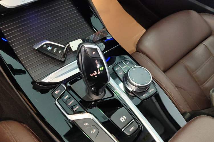 Used BMW X3 2019 xDrive28i M Sport Package Gear Lever