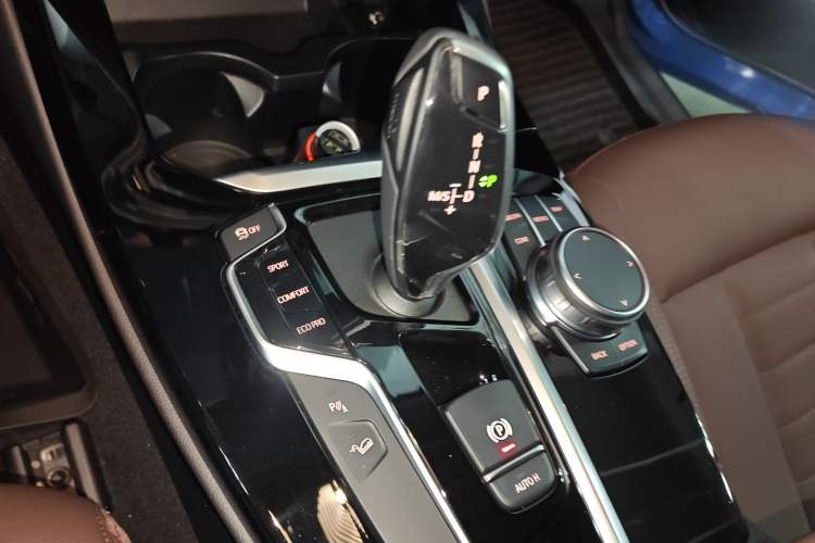 Used BMW X3 2019 xDrive25i M Sport Package Gear Lever