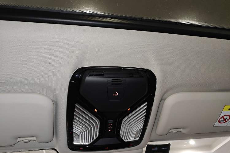 Used BMW X3 2019 xDrive25i M Sport Package Headliner