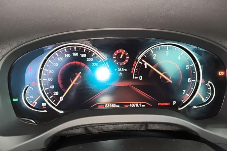 Used BMW X3 2019 xDrive28i Luxury Package Instrument Cluster