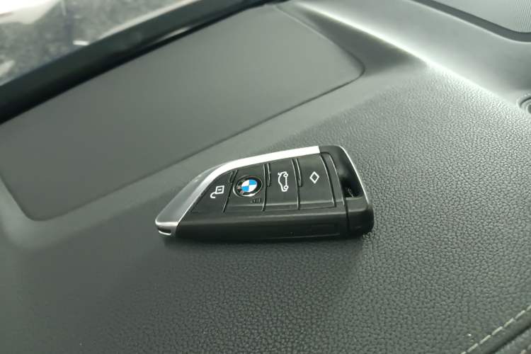 Used BMW X3 2019 xDrive28i Luxury Package Interior 1