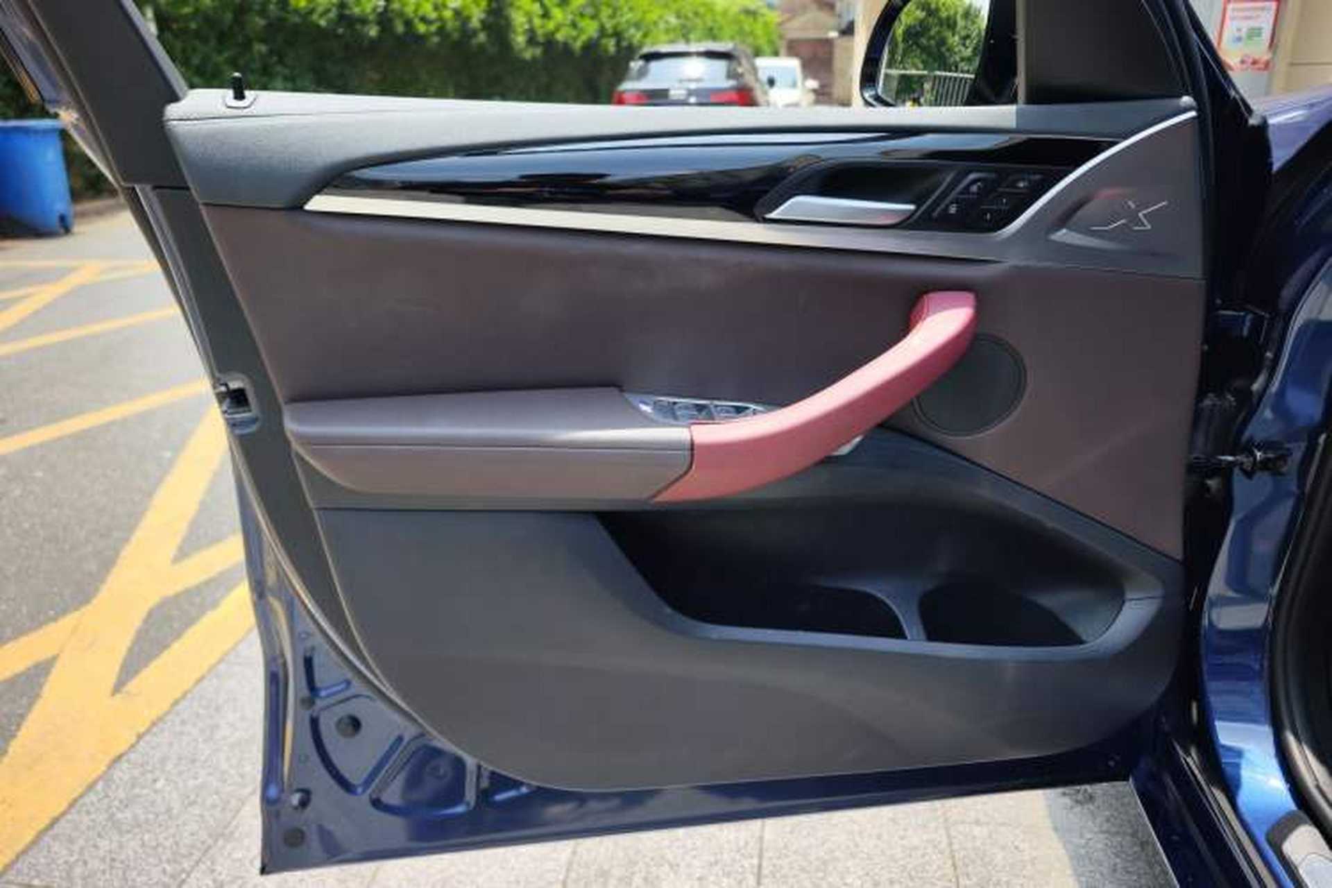 Used BMW X3 2019 xDrive25i M Sport Package Interior 1