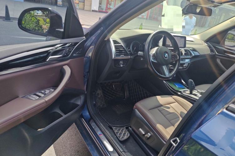 Used BMW X3 2019 xDrive25i M Sport Package Interior 3