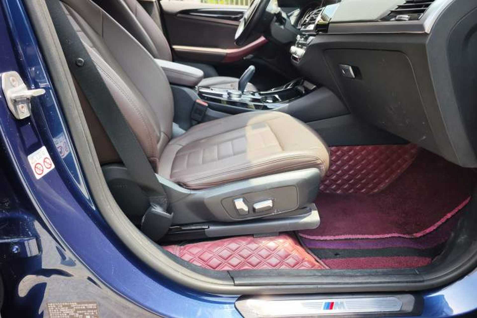Used BMW X3 2019 xDrive25i M Sport Package Interior 7