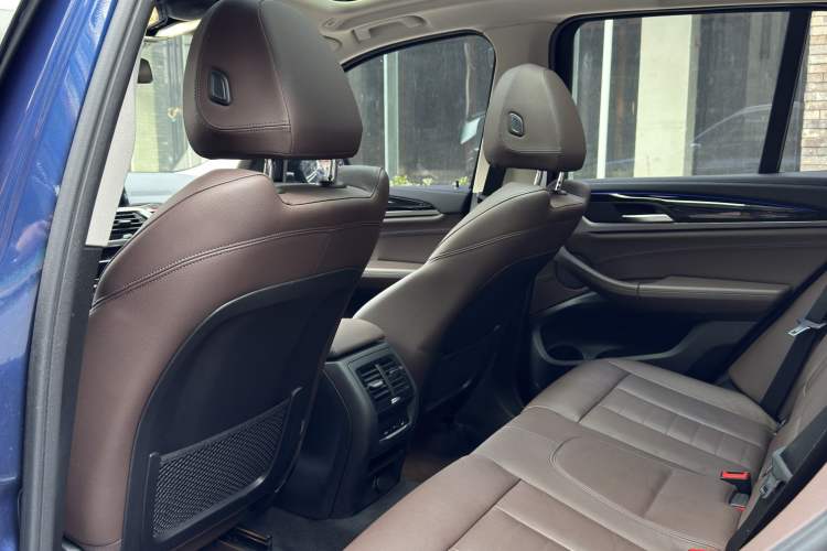 Used BMW X3 2019 xDrive28i M Sport Package Interior 7