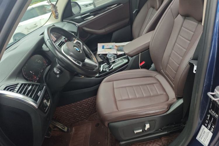 Used BMW X3 2019 xDrive25i Luxury Package Left Front Seat