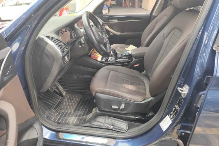 Used BMW X3 2019 xDrive25i M Sport Package Left Front Seat