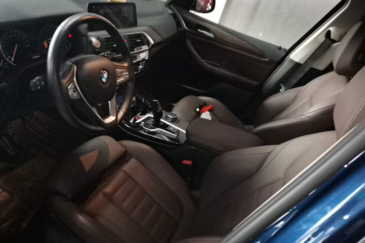 Used BMW X3 2019 xDrive28i Luxury Package Left Front Seat
