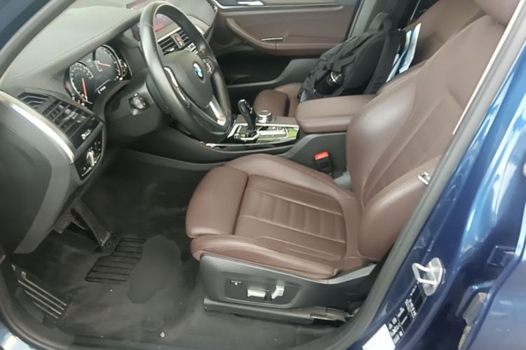 Used BMW X3 2019 xDrive28i Luxury Package Left Front Seat