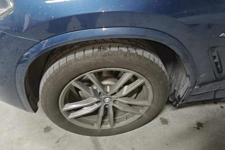 Used BMW X3 2019 xDrive25i M Sport Package Left Front Wheel Hub