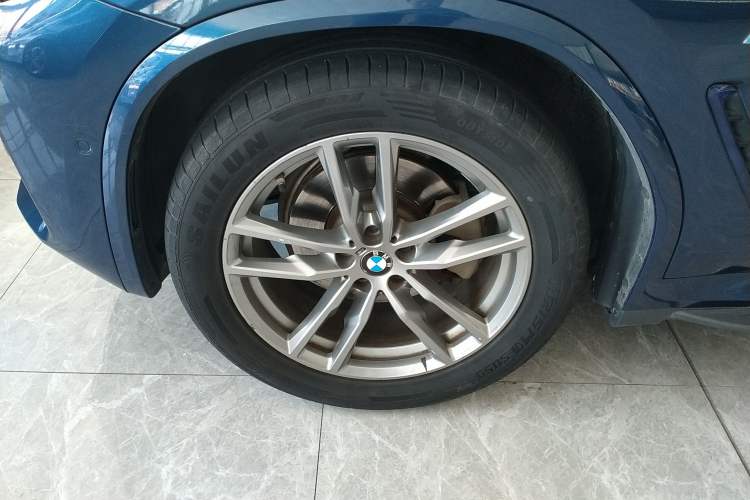 Used BMW X3 2019 xDrive28i M Sport Package Left Front Wheel Hub