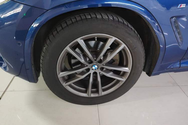 Used BMW X3 2019 xDrive28i M Sport Package Left Front Wheel Hub