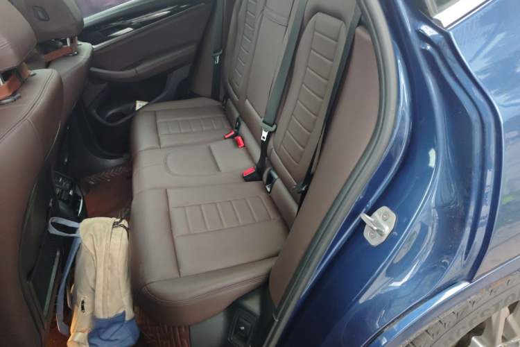 Used BMW X3 2019 xDrive25i Luxury Package Left Rear Seat