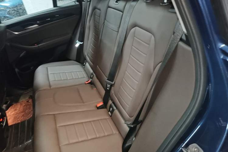 Used BMW X3 2019 xDrive25i M Sport Package Left Rear Seat