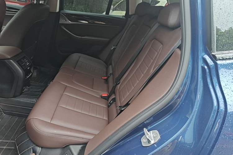 Used BMW X3 2019 xDrive25i M Sport Package Left Rear Seat