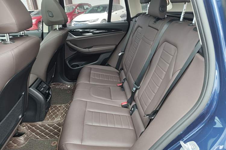 Used BMW X3 2019 xDrive25i M Sport Package Left Rear Seat