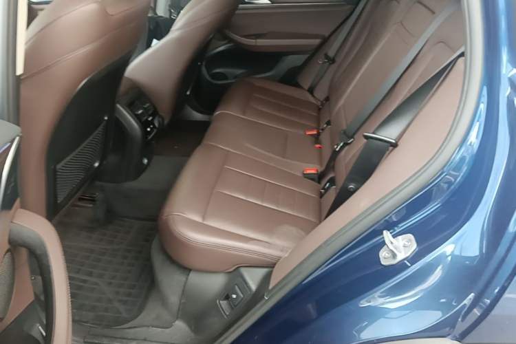 Used BMW X3 2019 xDrive28i Luxury Package Left Rear Seat