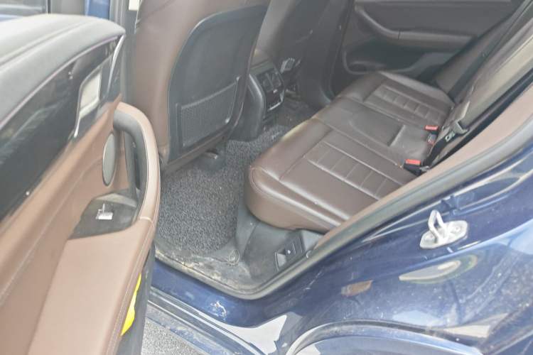Used BMW X3 2019 xDrive28i M Sport Package Left Rear Seat