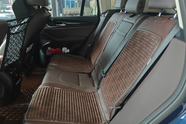 Used BMW X3 2019 xDrive25i Luxury Package Left Rear Seat
