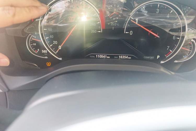 Used BMW X3 2019 xDrive28i M Sport Package Odometer Close Up