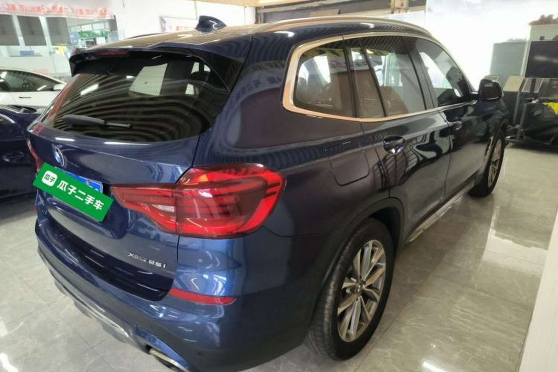 Used BMW X3 2019 xDrive25i Luxury Package Rear Right 45 Deg