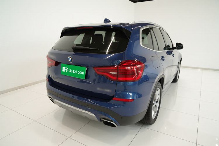 Used BMW X3 2019 xDrive28i Luxury Package Rear Right 45 Deg