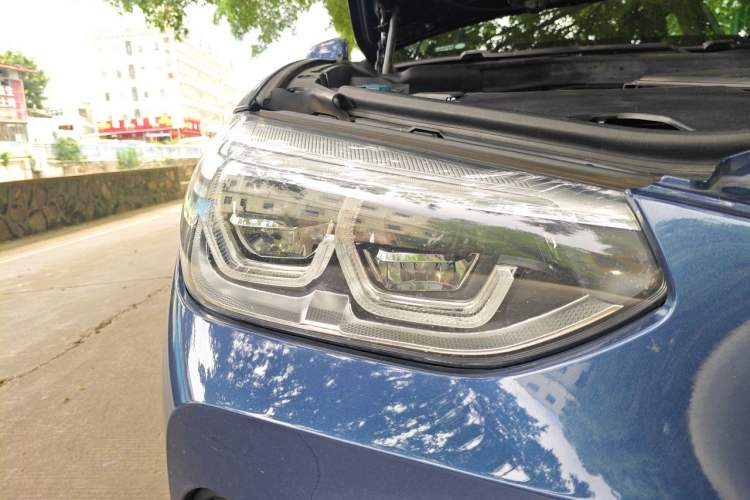 Used BMW X3 2019 xDrive25i Luxury Package Right Front Headlight