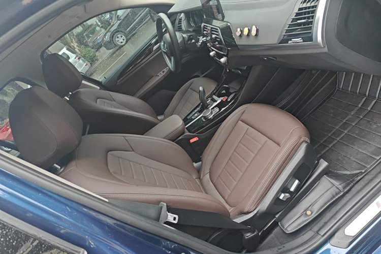 Used BMW X3 2019 xDrive25i M Sport Package Right Front Seat