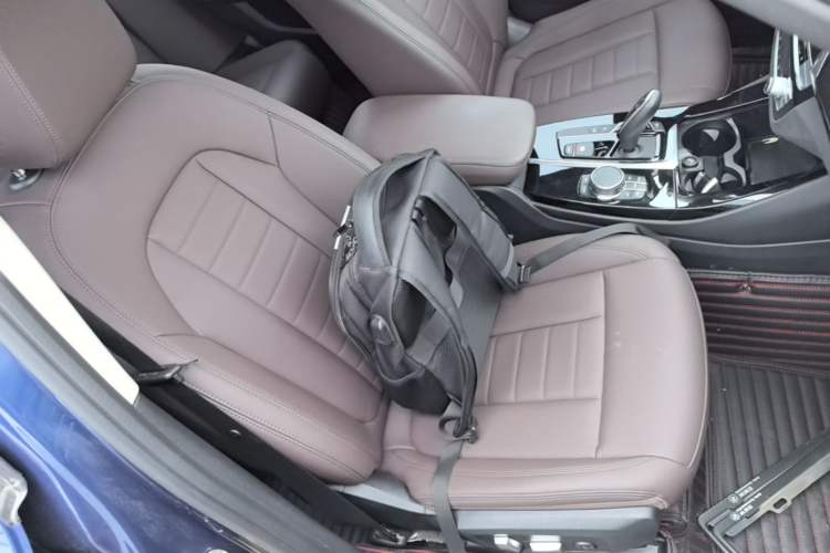 Used BMW X3 2019 xDrive25i M Sport Package Right Front Seat