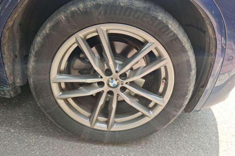 Used BMW X3 2019 xDrive28i M Sport Package Right Front Wheel Hub
