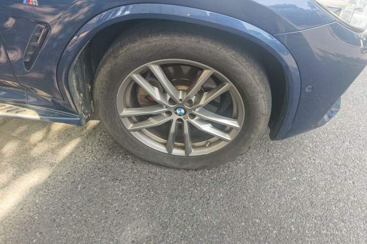 Used BMW X3 2019 xDrive28i M Sport Package Right Front Wheel Hub