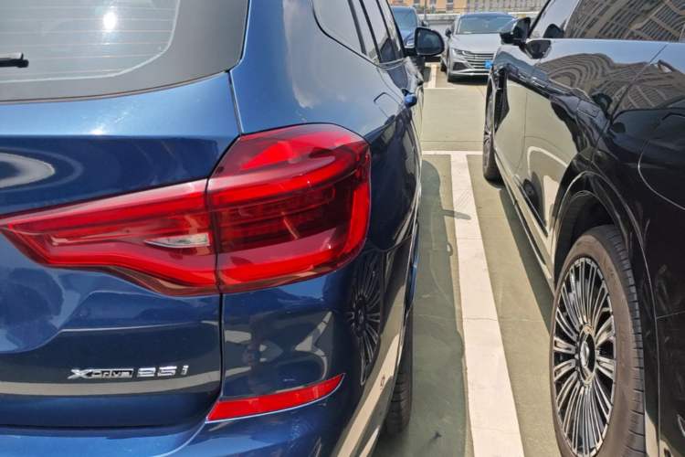 Used BMW X3 2019 xDrive25i M Sport Package Right Rear Taillight