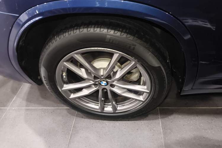 Used BMW X3 2019 xDrive28i M Sport Package Right Rear Wheel Hub