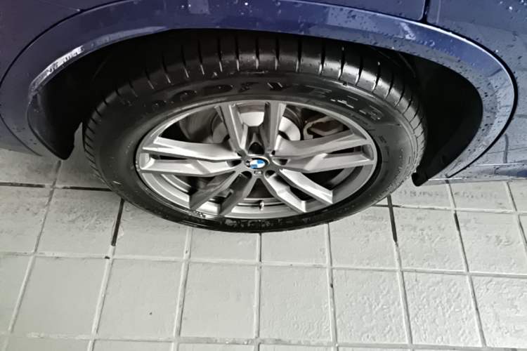 Used BMW X3 2019 xDrive28i M Sport Package Right Rear Wheel Hub
