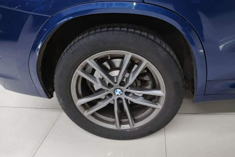 Used BMW X3 2019 xDrive28i M Sport Package Right Rear Wheel Hub
