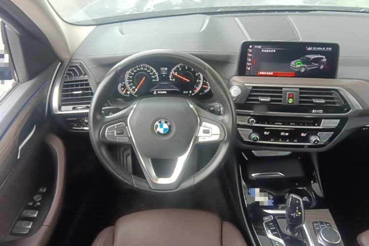 Used BMW X3 2019 xDrive28i Luxury Package Steering Wheel