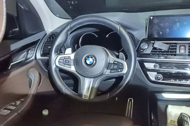 Used BMW X3 2019 xDrive28i M Sport Package Steering Wheel
