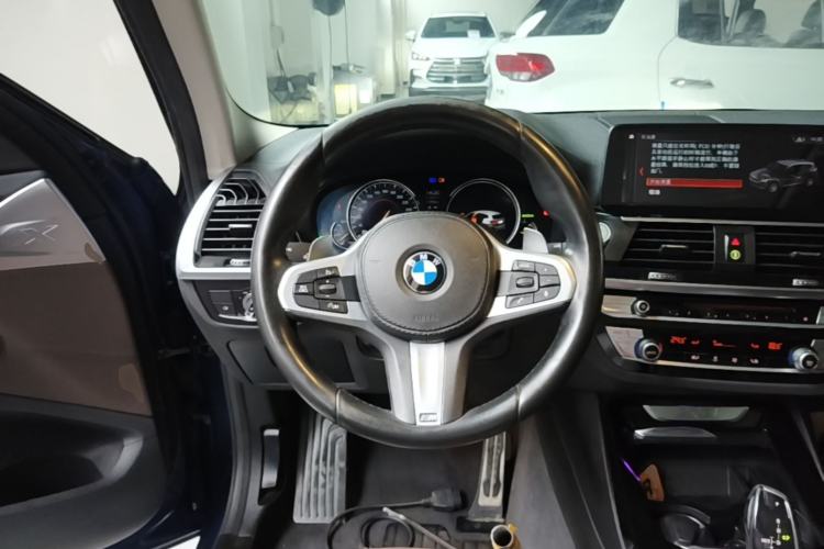 Used BMW X3 2019 xDrive28i M Sport Package Steering Wheel