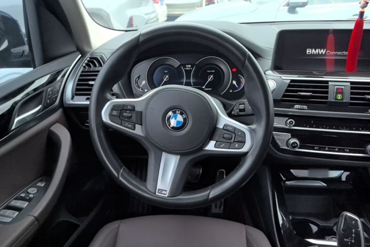 Used BMW X3 2019 xDrive25i M Sport Package Steering Wheel