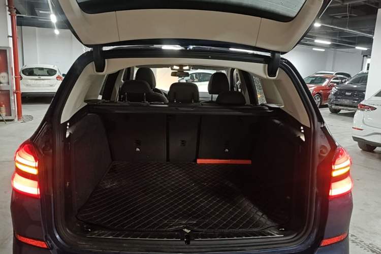Used BMW X3 2019 xDrive25i M Sport Package Trunk