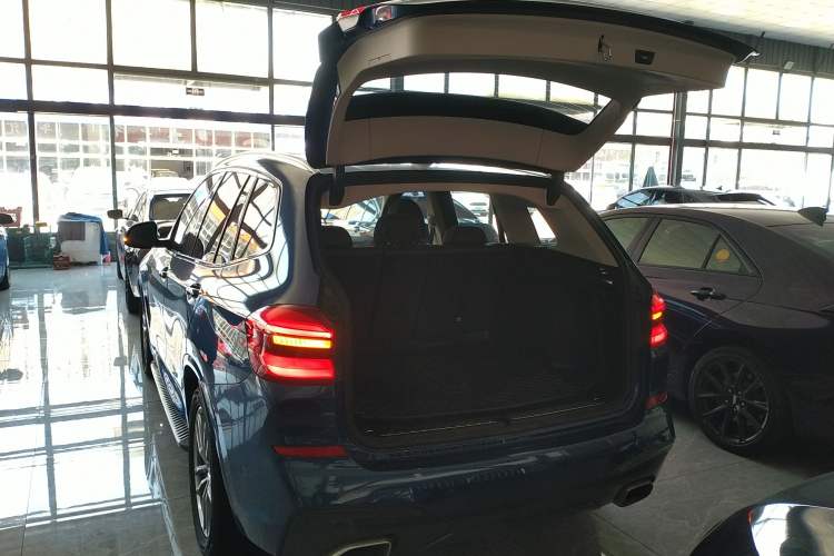 Used BMW X3 2019 xDrive28i M Sport Package Trunk