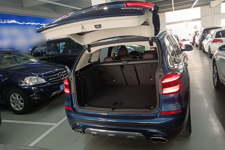Used BMW X3 2019 xDrive28i Luxury Package Trunk