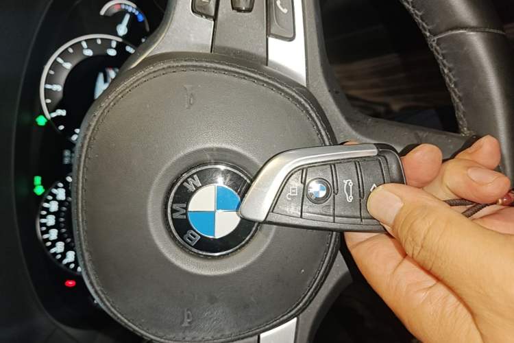 Used BMW X3 2019 xDrive25i M Sport Package Vehicle Key