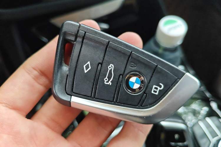 Used BMW X3 2019 xDrive25i Luxury Package Vehicle Key
