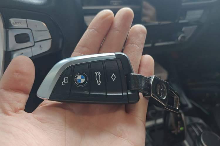 Used BMW X3 2019 xDrive25i Luxury Package Vehicle Key