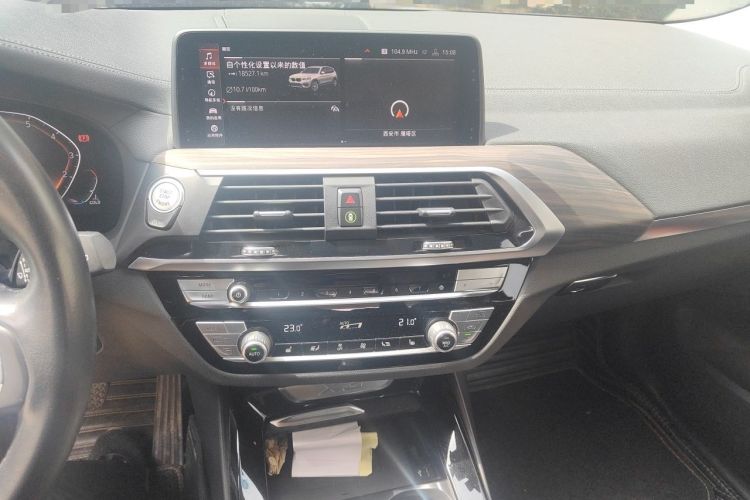 Used BMW X3 2019 xDrive28i Luxury Package Audio And AC Panel