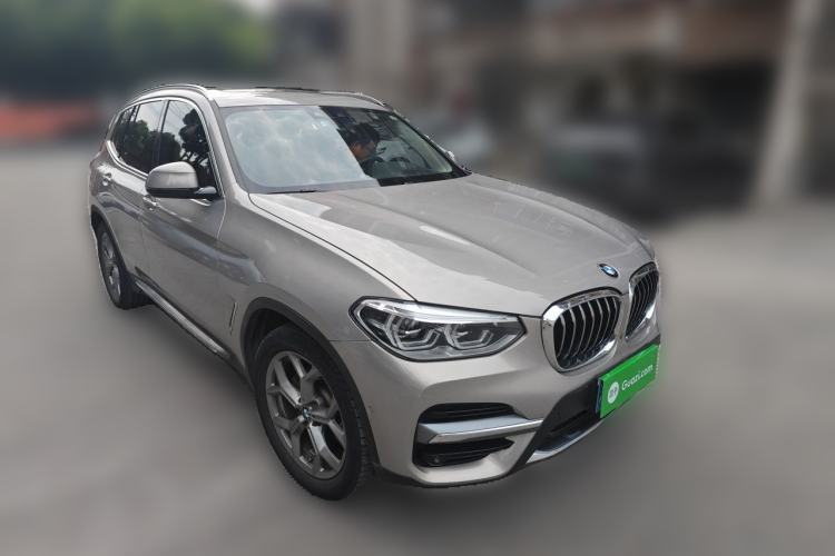 Used BMW X3 2019 xDrive28i Luxury Package Front Right 45 Deg