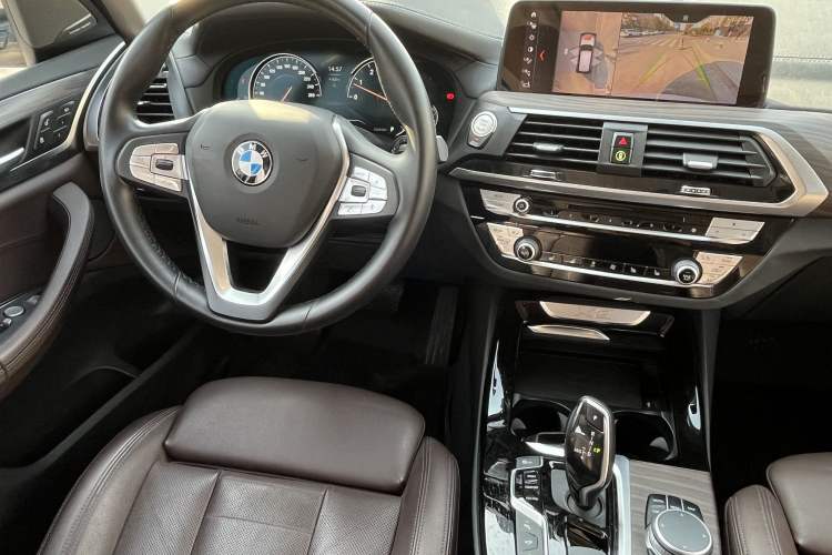 Used BMW X3 2019 xDrive28i Luxury Package Interior 3